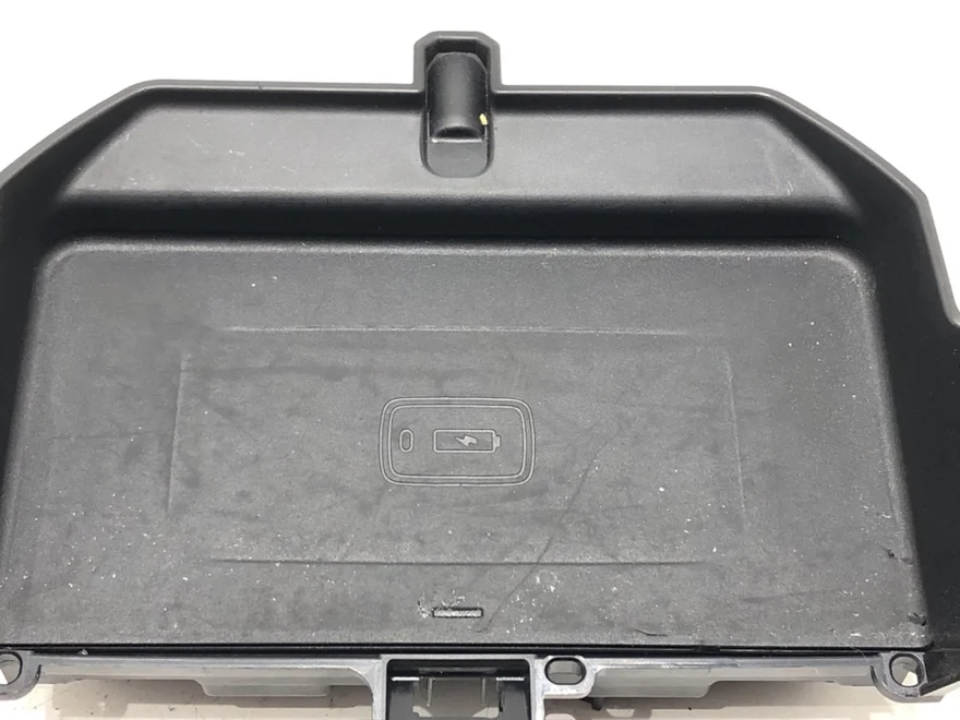 Nabíjačka indukčná BMW 5 (G30, F90) 2016 - 2022 6801509 – fotka 2