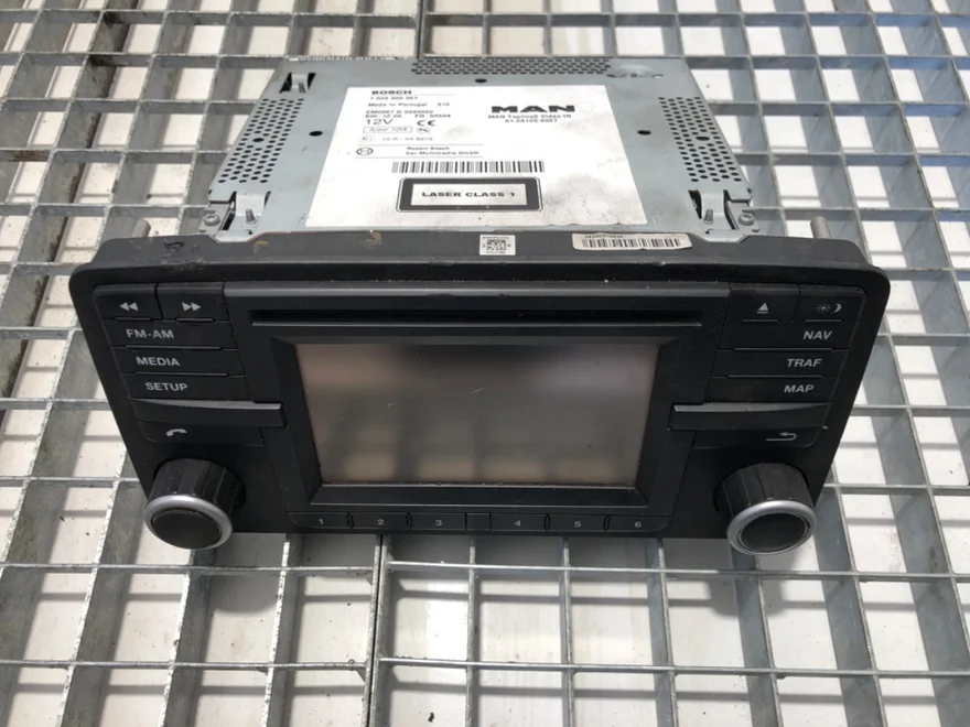 RÁDIO NAVIGÁCIA MAN TGX I 2006 - 2022 8128100-6027 – fotka 2