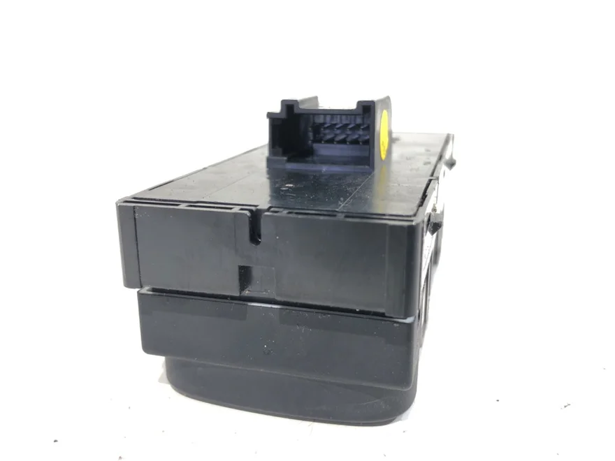 Ovládanie okien Audi A4 B9 Avant (8W5, 8WD) 2015 - 2025 8W0959851E – fotka 2