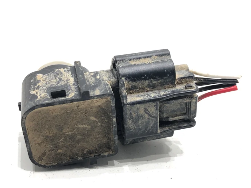 Parkovací senzor Ssangyong Tivoli 2015 - 2022 86610-35101 – fotka 2