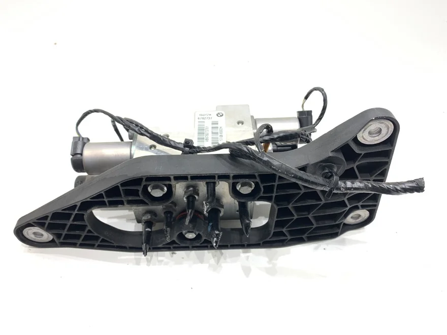 Čerpadlo kompresor podvozku BMW X6 (E71, E72) 2007 - 2014 6782737 – fotka 3