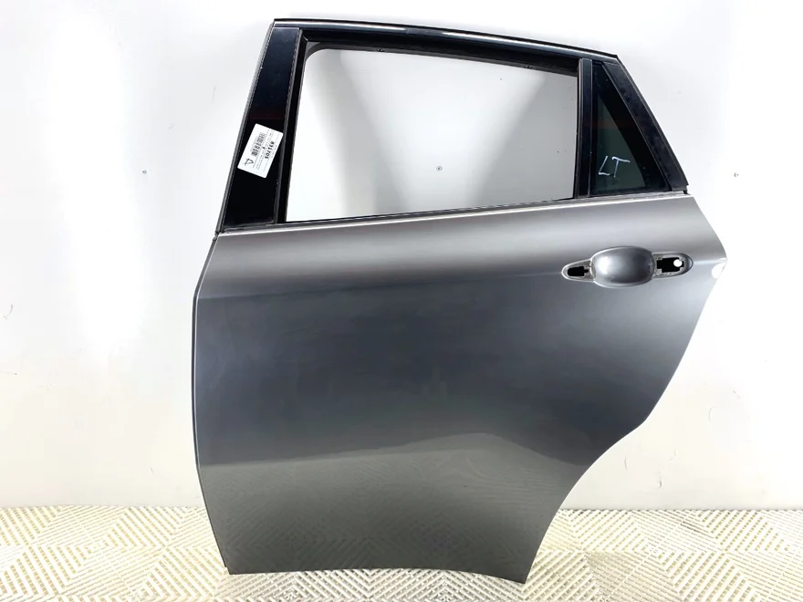 Dveře levé zadní BMW X6 (E71, E72) 2007 - 2014 – fotka 1