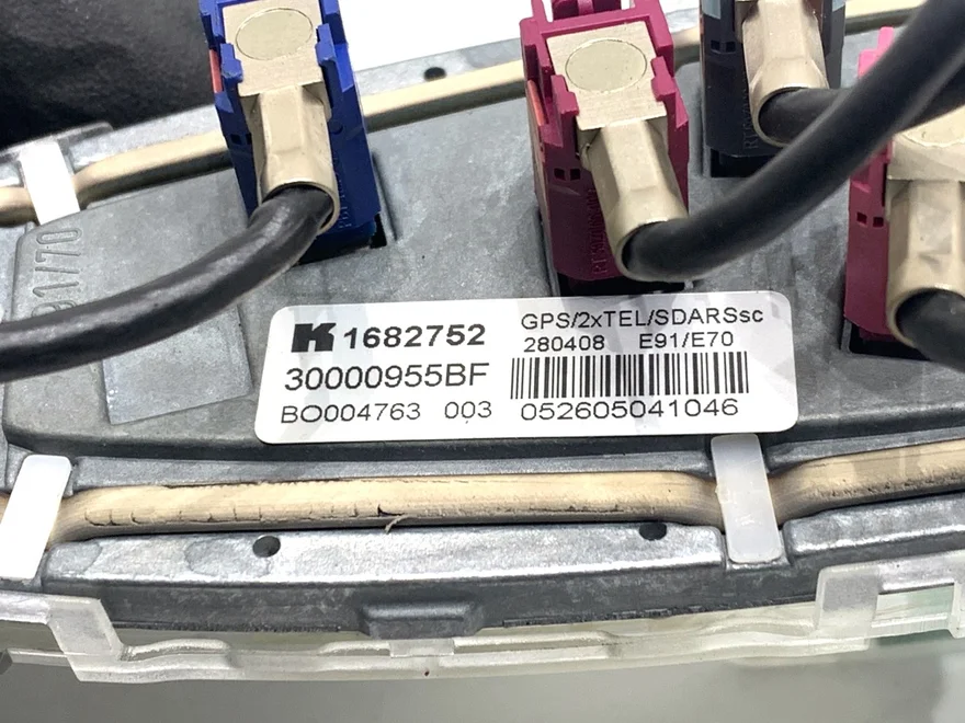 Anténa BMW X6 (E71, E72) 2007 - 2014 1682752 – fotka 6