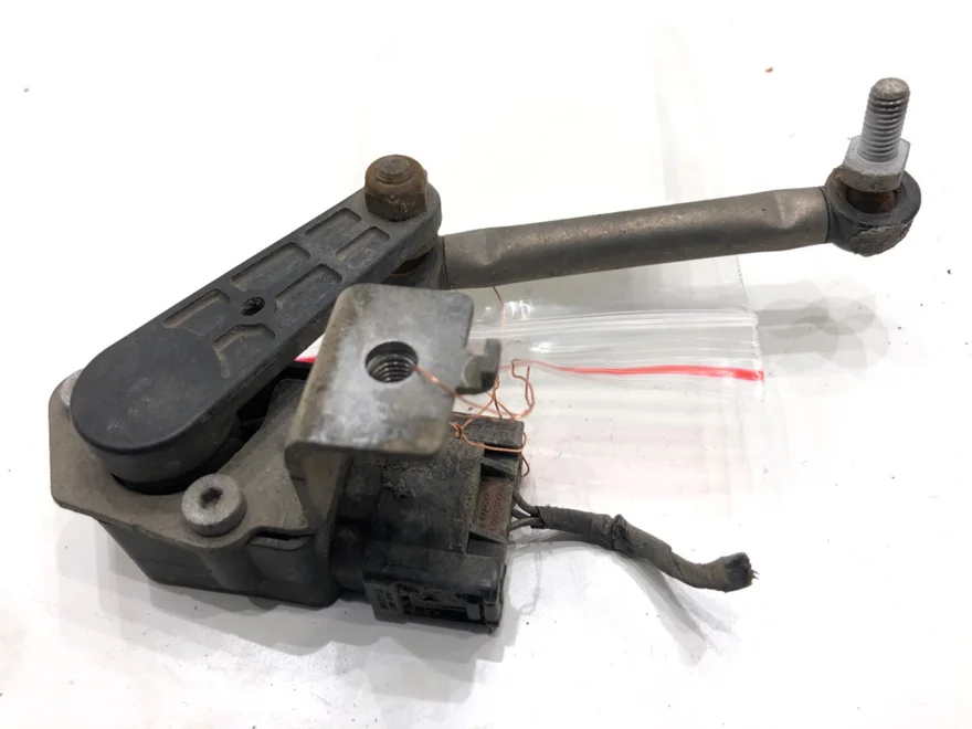 Snímač náklonu xenón pravý predný BMW X6 (E71, E72) 2007 - 2014 6778814 – fotka 2