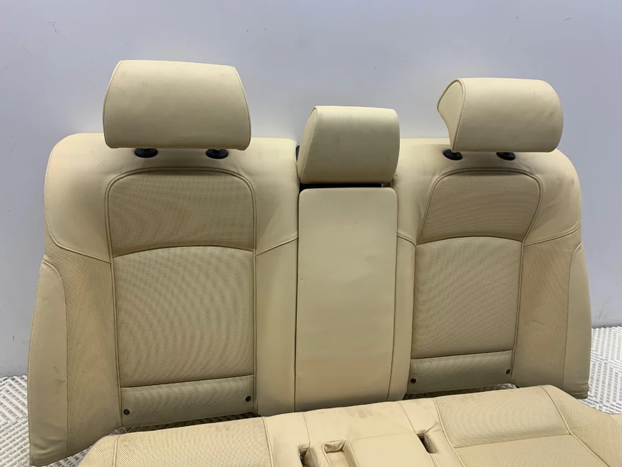 LAVICA / SEDAČKA DRUHÝ RAD BMW 7 (F01, F02, F03, F04) 2008 - 2015 – fotka 2