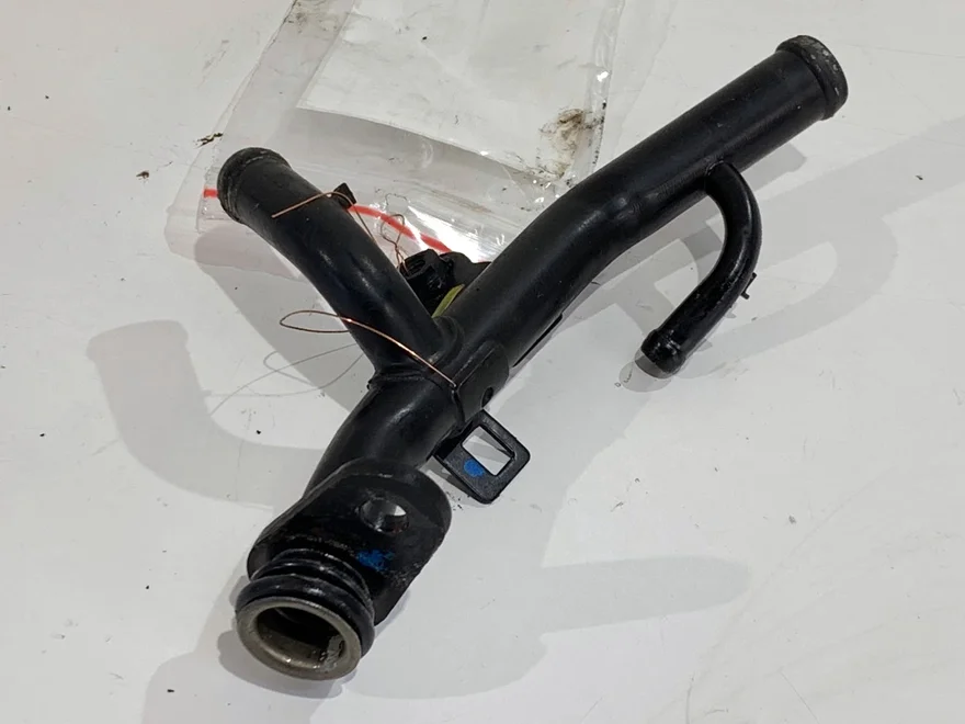 Hlavné potrubie vody Honda CR-V IV (RM_) 2012 - 2022 – fotka 3