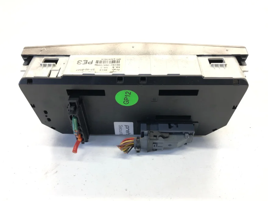 Panel ovládania ventilácie Opel Astra H Kombi (A04) 2004 - 2014 13247814 – fotka 2