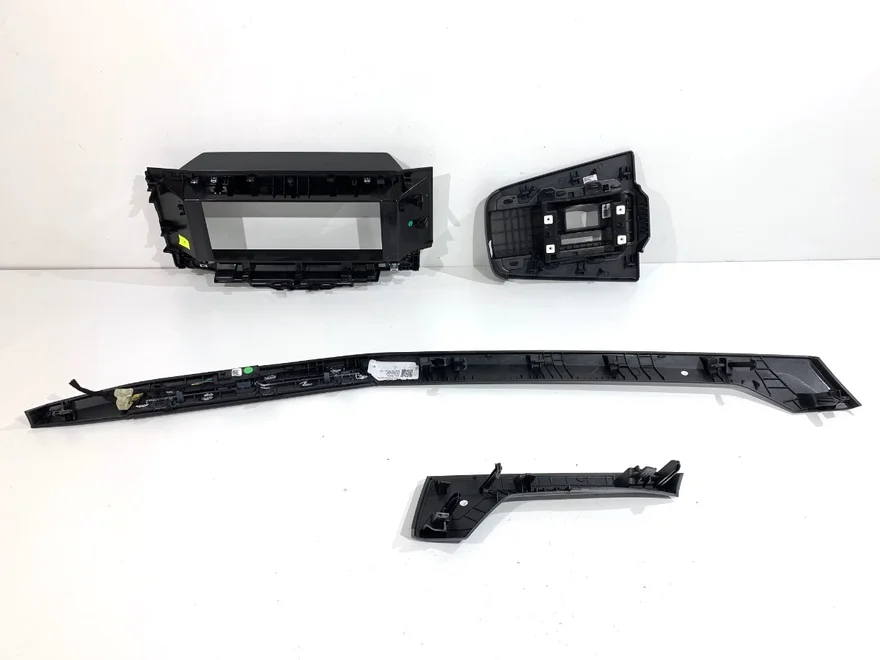 Lišty dekor Opel Frontera (OV24) 2024 - 98573496ZD 9848052480 – fotka 3